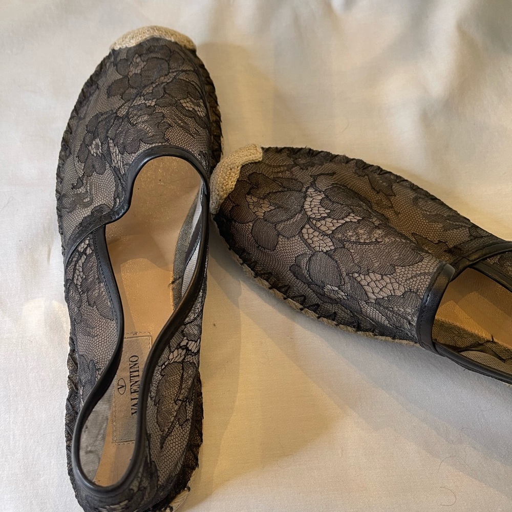 Valentino Garvani Lace Pattern Leather Trim Embellishment Espadrilles - Picture 7 of 8